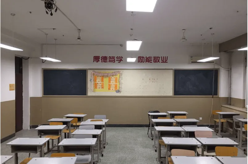 寶雞太白縣英達(dá)小學(xué)