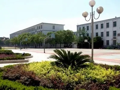 江西省南昌洪都中學(xué)